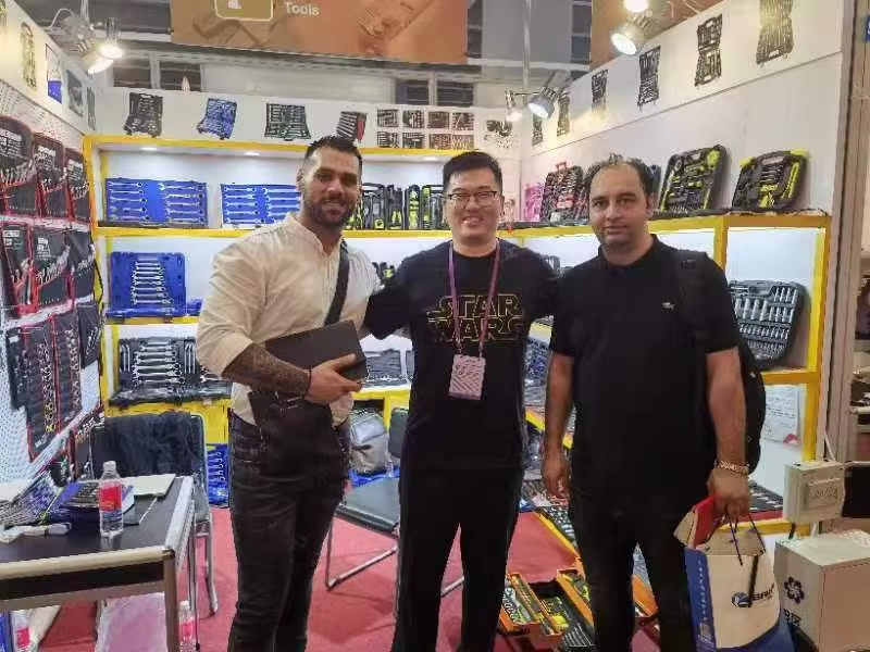 H9c595f1e18554271a5851dd40d8b5412f H9c595f1e18554271a5851dd40d8b5412f