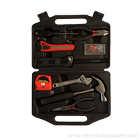 Набор из 68 молотковых ключей, отверток и плоскогубцев